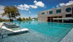 b-lay-tong-phuket-Pool.jpg