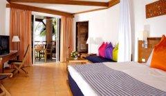 04-Sunwing-Phuket-Resort-room-Royal-Studio-Pool-Access-2-image.jpg